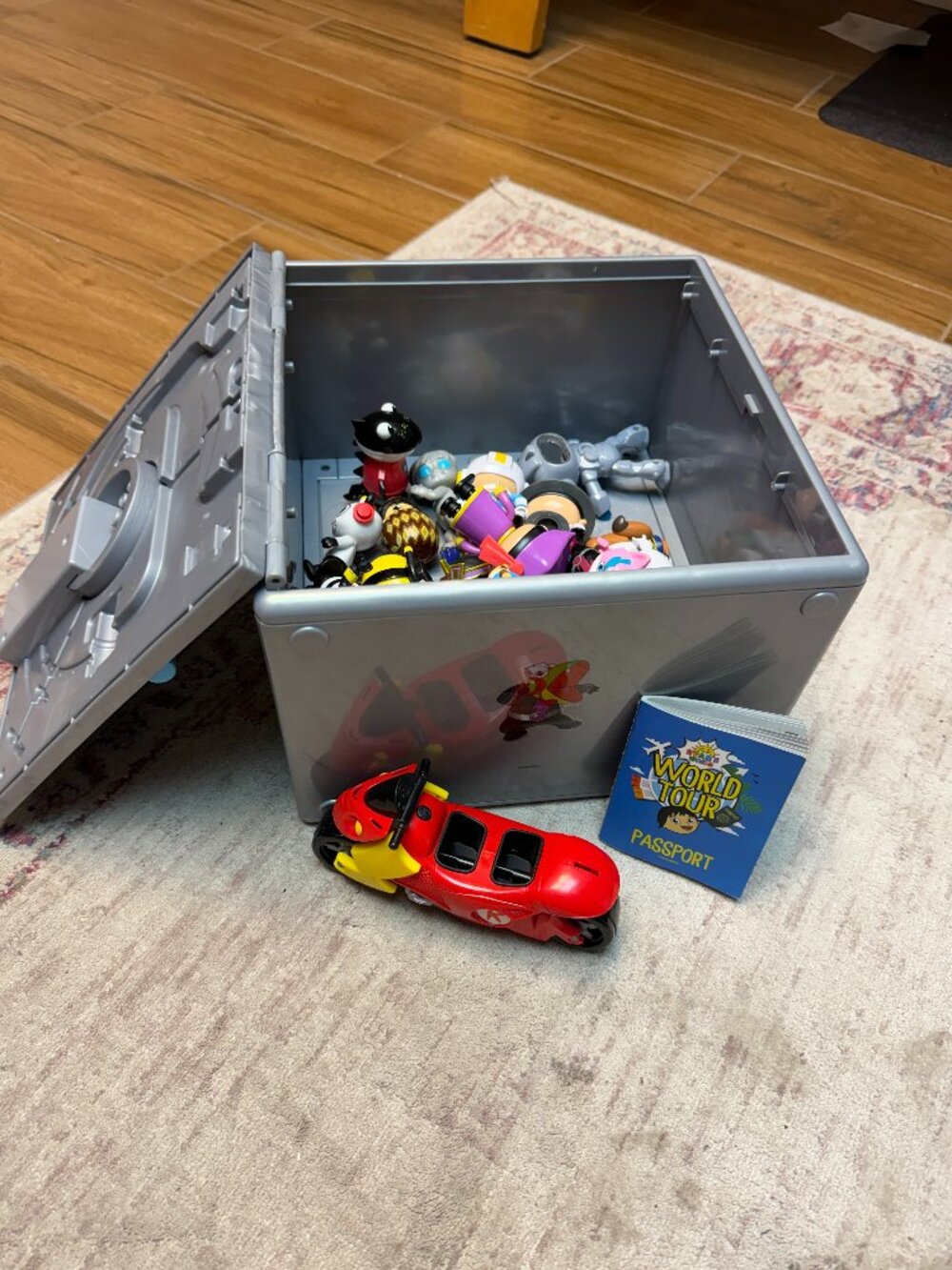 Ryan's World Mystery Box with Bike/Passport/ and variety Ryan Figures